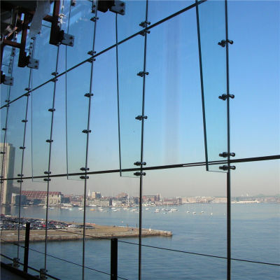 Cuerda de fijación apoyada punto satinada estructural Rib Bolted Facade de la suspensión de cortina de la araña del sistema apropiado de cristal de la pared - pared de cortina de la araña de China y sistema de cristal de la araña