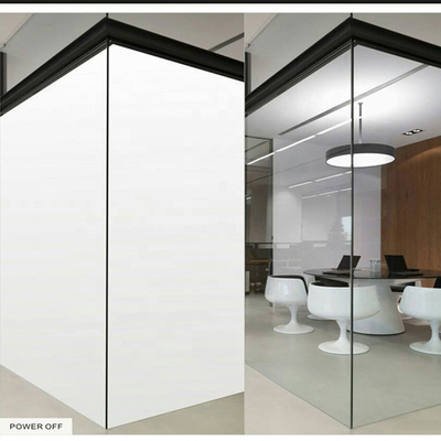 Sombras de ventana teledirigidas de oscurecimiento inteligentes del Smart Glass electrónico para el cuarto de baño de la oficina