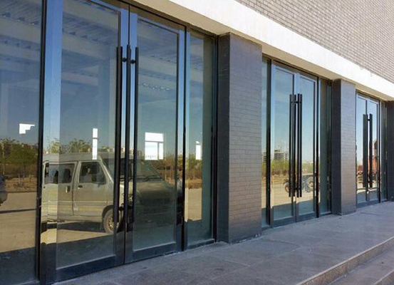 Puertas de entrada delanteras de la tienda de cristal de aluminio comercial de NFRC con ADA Compliant Threshold