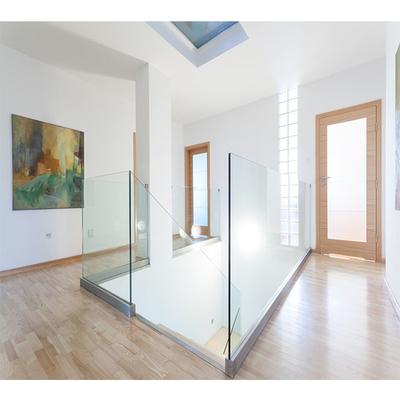 Piso - equipos de cristal Frameless montados de la barandilla incluyendo el carril superior