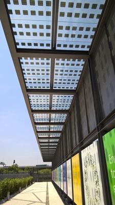 BIPV Edificio integrado de fachada de vidrio fotovoltaico bifacial Perc monocristalino panel solar de media celda de corte