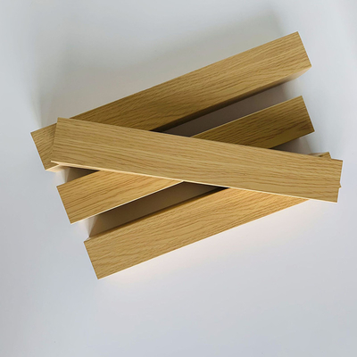 Panel de pared para la decoración de tablero de techo de aluminio de grano de madera