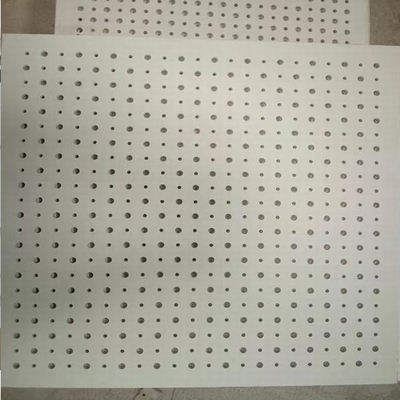 Júpso espejo caída en falso techo de azulejos con papel de papel cubierto de lado trasero y superficie