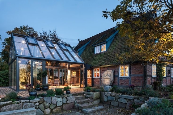 Casas aisladas de vidrio exterior con techo personalizado y hardware chino