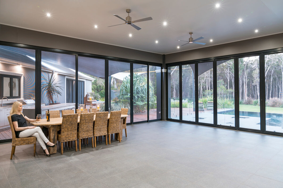 Moderno estilo de diseño Sala de sol Casas de aluminio Casa de vidrio Solario con superficie lisa