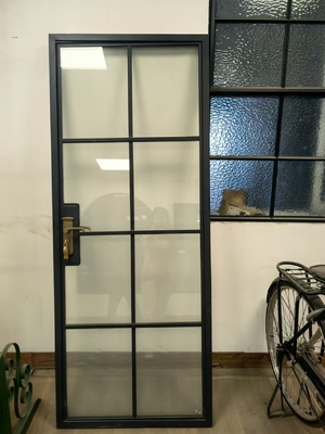 Puertas de acero resistentes al fuego para mayor seguridad e aislamiento acústico
