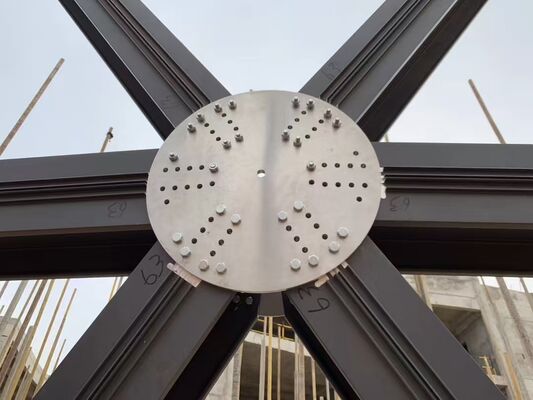 Edificio con techo de cúpula de aleación de aluminio con cubierta de claraboya de vidrio de lámina de fibra de vidrio reforzada con plástico (FRP)