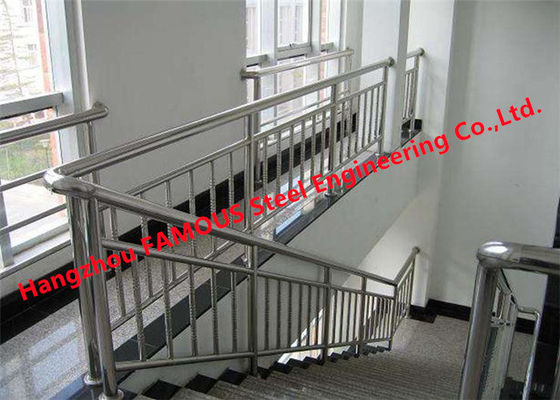 Verjas decorativas de la mano de la escalera de la barandilla de 1200-1500m m