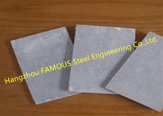 Grey Fiber Reinforced Cement Board a prueba de humedad, tablero de alta densidad del cemento de la fibra de 3.5m m