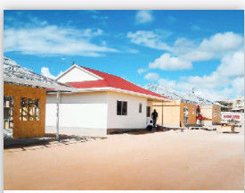 La casa de acero del chalet de la luz de ISO3834 Q345B con el panel de la PU, Q235B prefabricó los equipos caseros