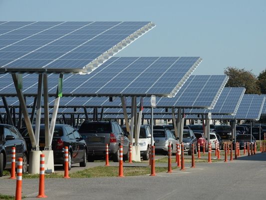 Los 6063 paneles fotovoltaicos de T5 picovoltio para los Carports solares comerciales